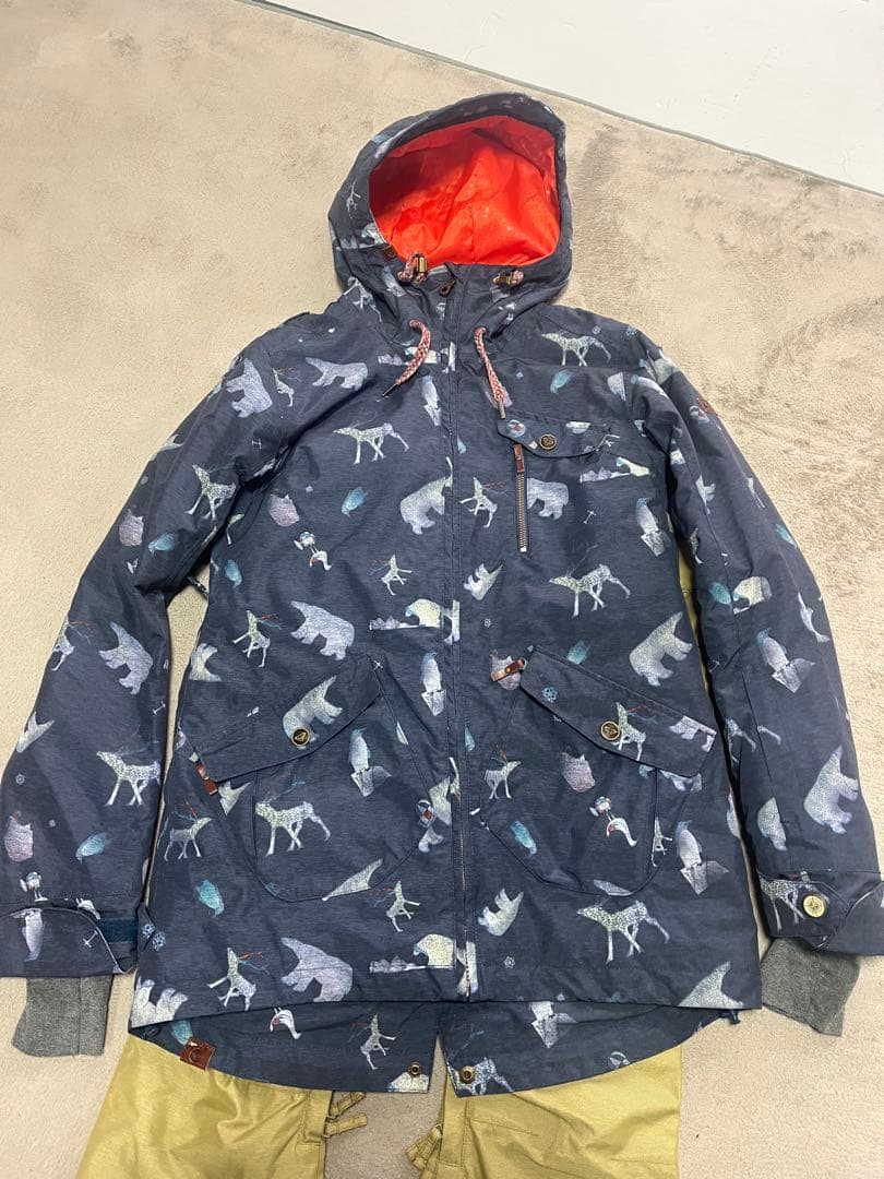 スノボ　ウェア　ロキシー　ジャケット　パンツ　エスケープ　上下セット　アニマル