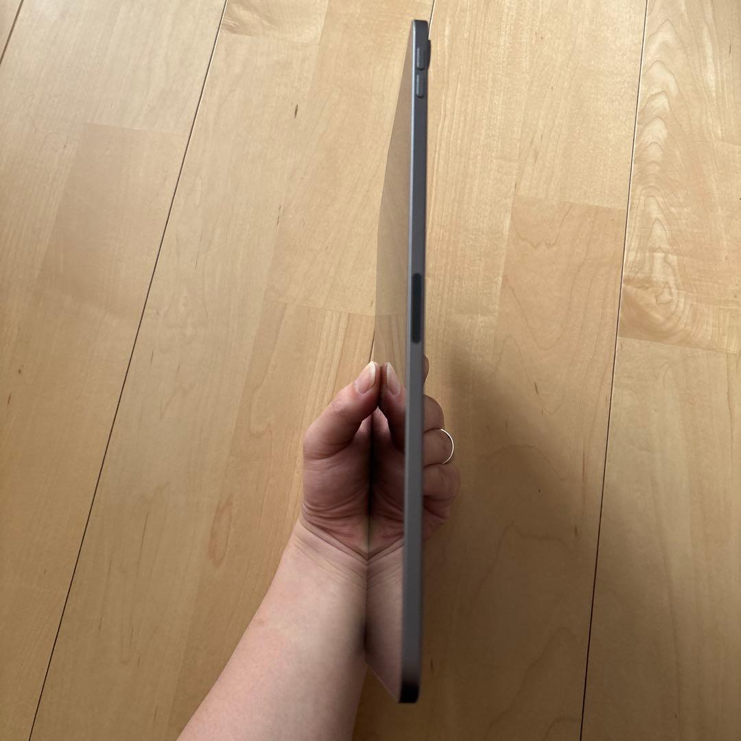 iPad Pro 11インチ Wi-Fi smart keyboard付き