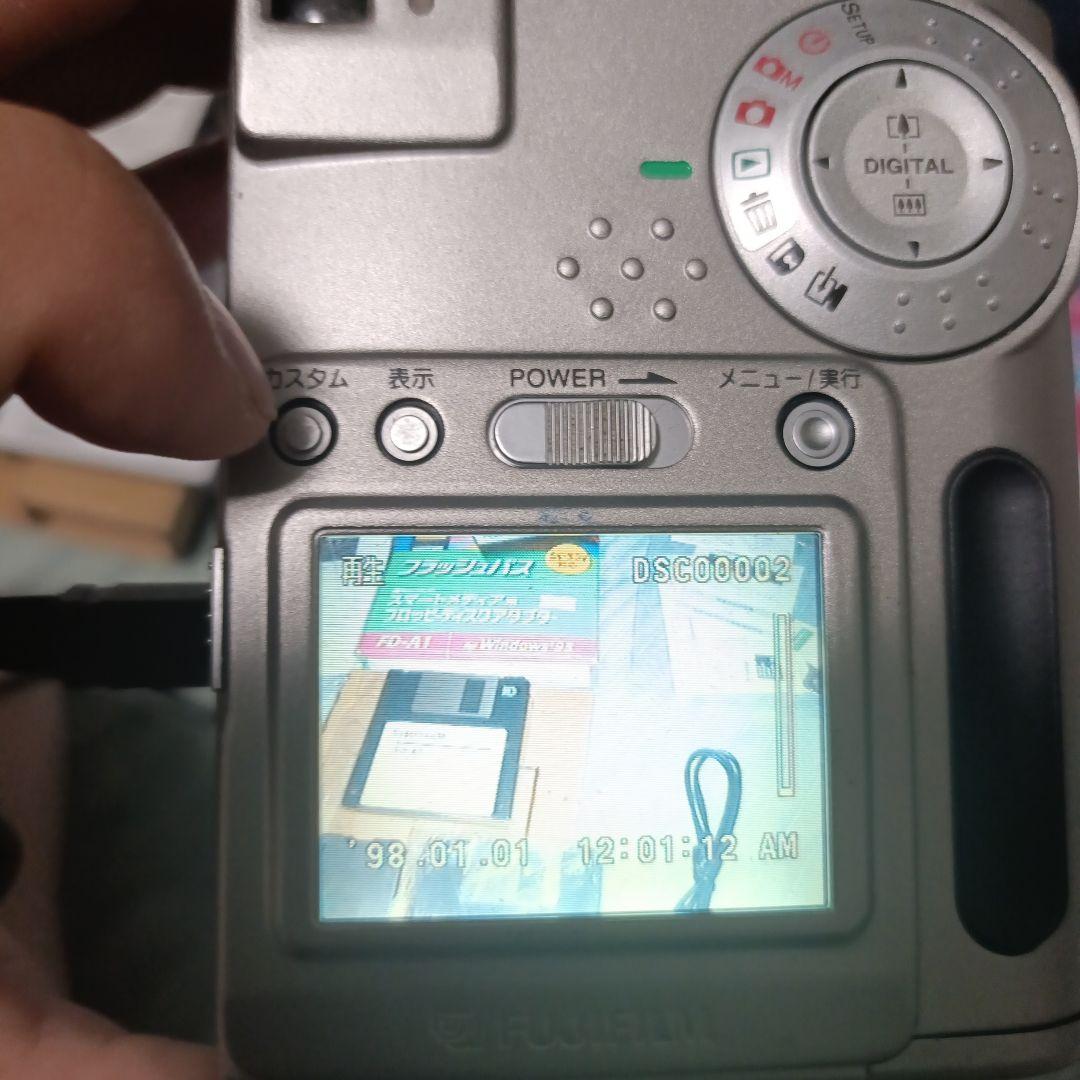 希少 Fujifilm FinePix 700 デジタルカメラ