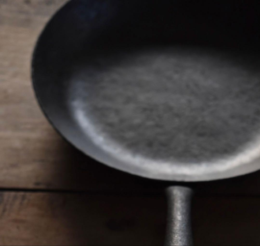 新品未使用 成田理俊 鉄フライパン 24cm 成田パン