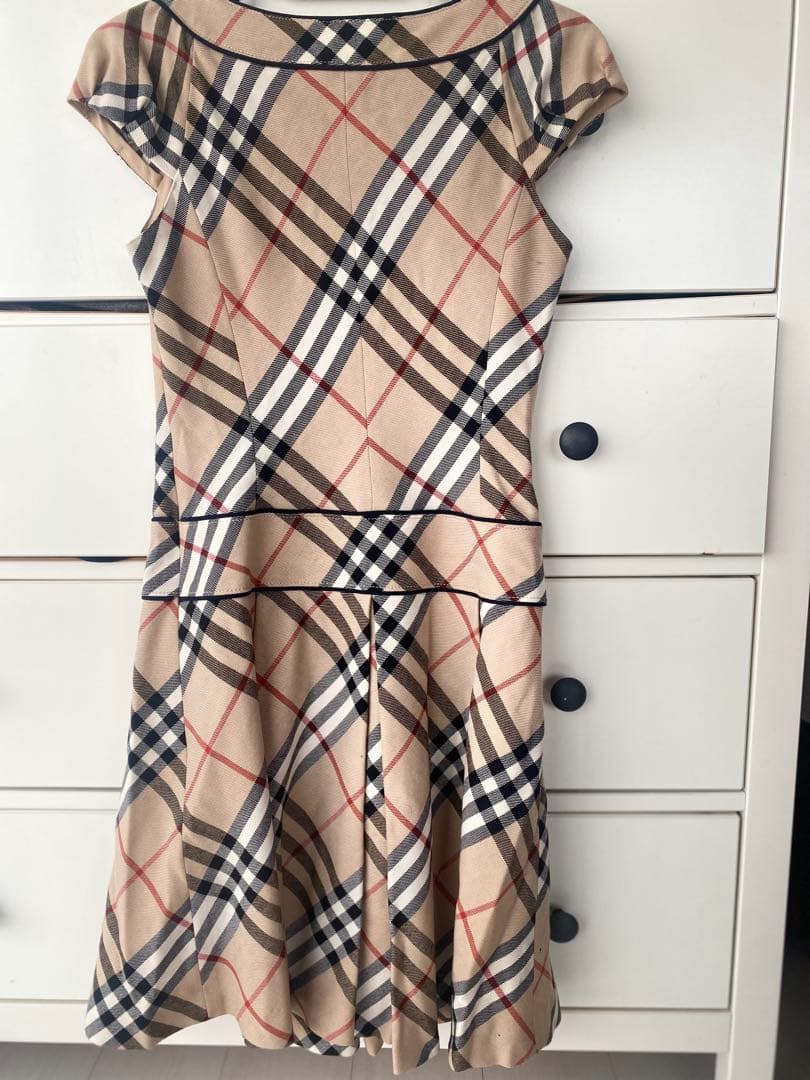 希少 バーバリー・ブルーレーベル ノバチェック美ラインワンピース 38