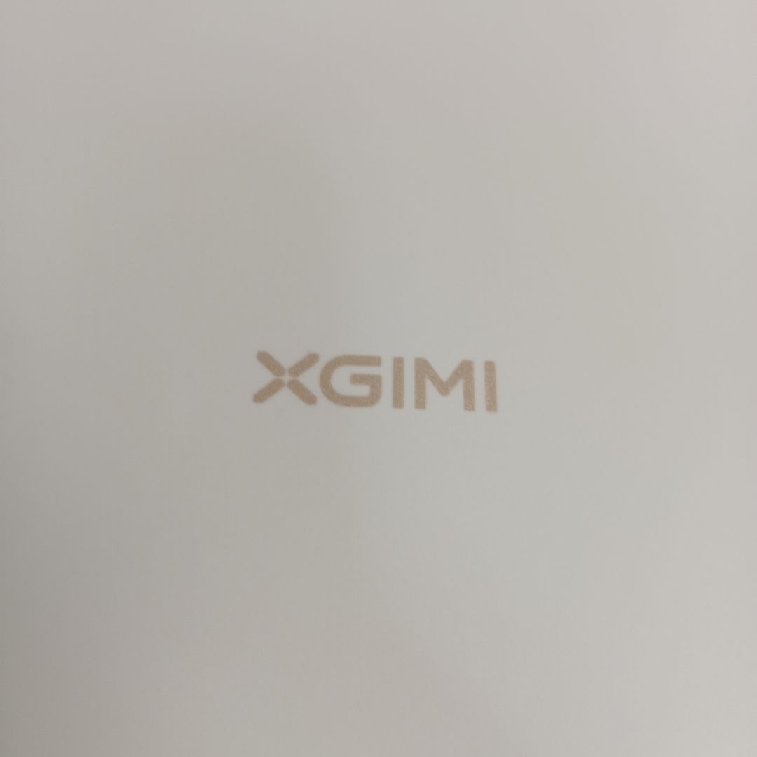 【極美品】XGIMI Elfin Flip pro プロジェクター　リモコンなし
