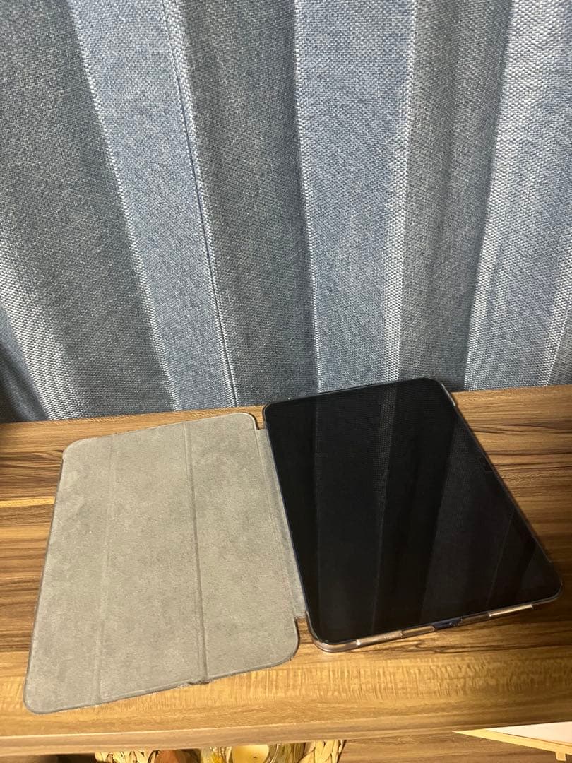 【付属品完備】iPad （A16）128GB iPadケース付き