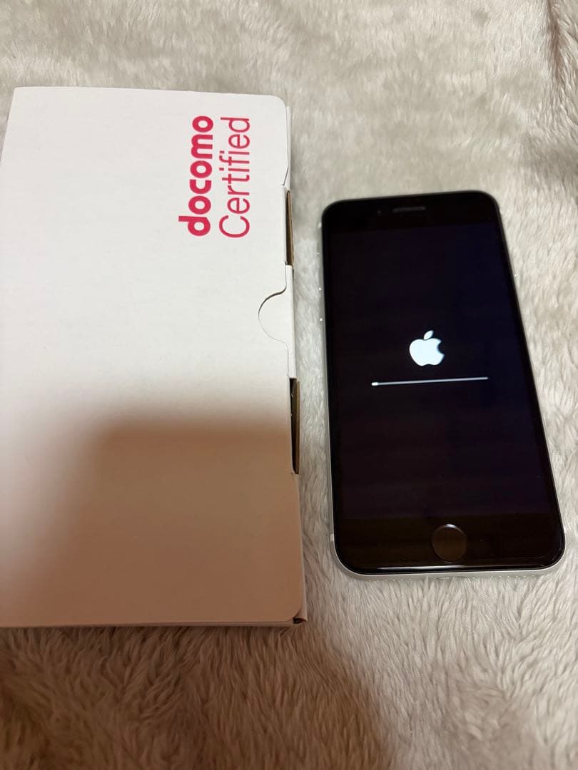 スマホ iPhone SE 第2世代 64GB ホワイト 本体