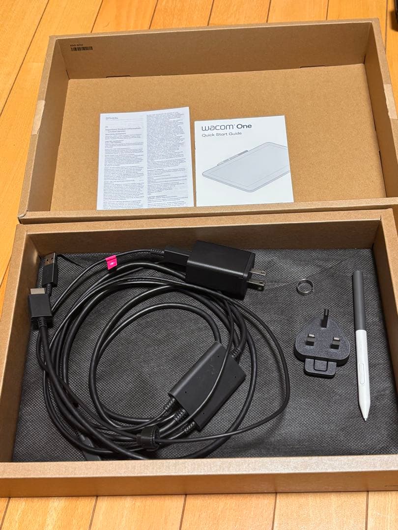 美品！Wacom One 13インチ 液晶ペンタブレット