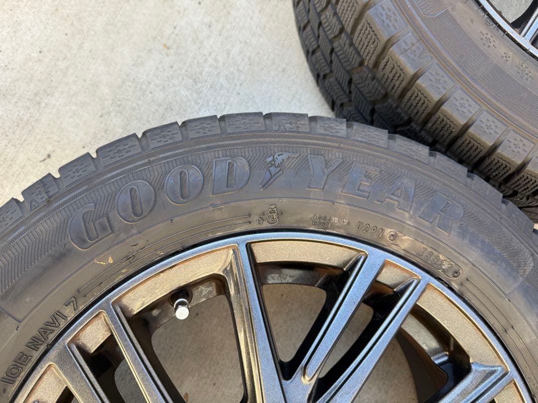 スタッドレス　ガンメタホイールセット195/65-15 グッドイヤー