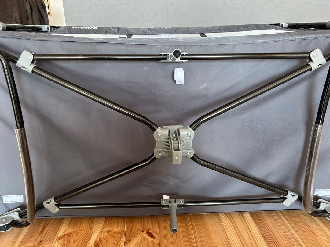 ベビーベッド　折りたたみ　brotish