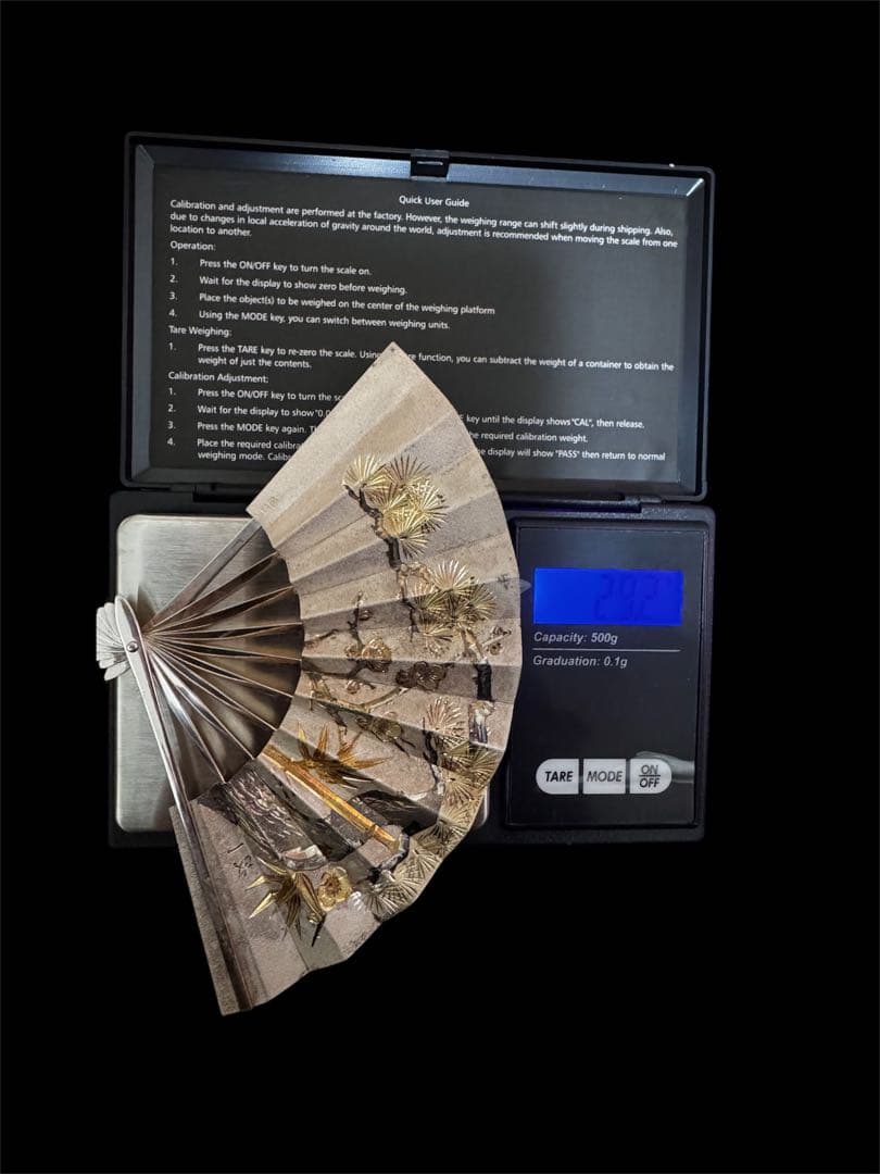 武比古 純銀 扇子 四寸五分 銀製 飾り扇 松竹梅 共箱付き 伝統工芸 置物