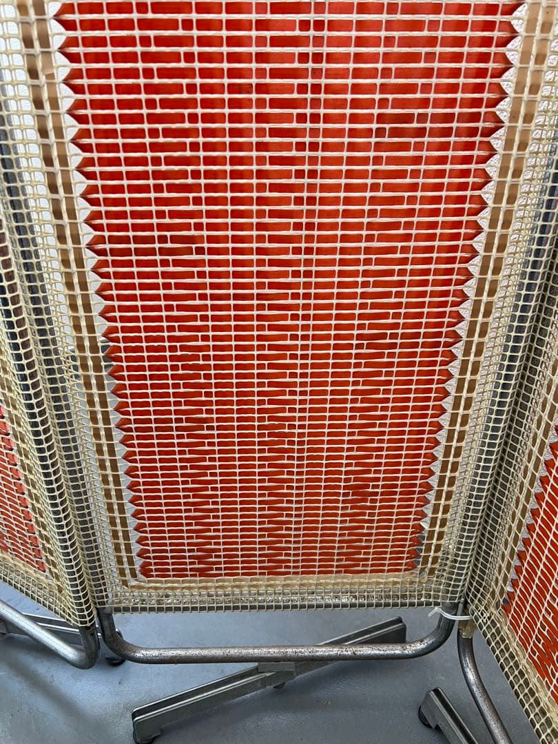 レトロモダン　4つ折りパーテーション 赤ベージュミッドセンチュリー