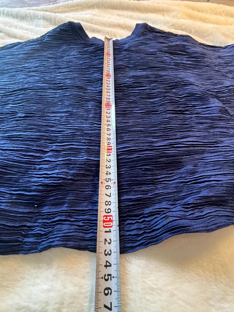 ISSEY MIYAKE　ツヤなしプリーツ加工 オーバーサイズ トップス ブルー