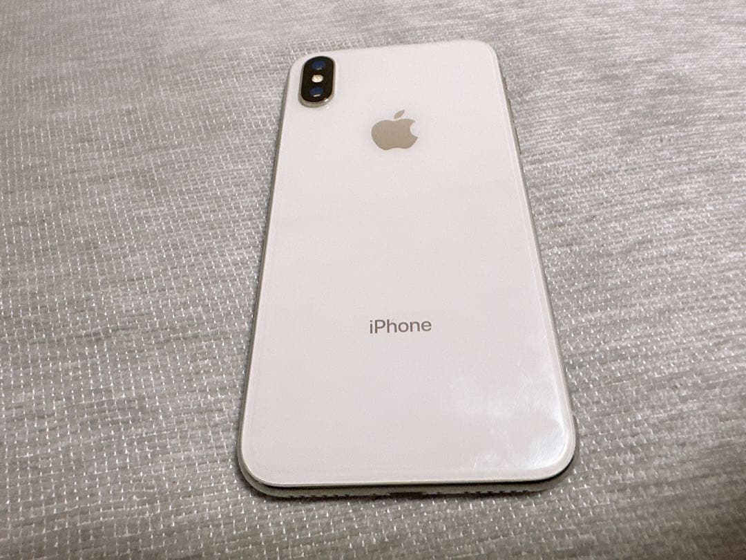 Apple iPhone X ホワイト 本体