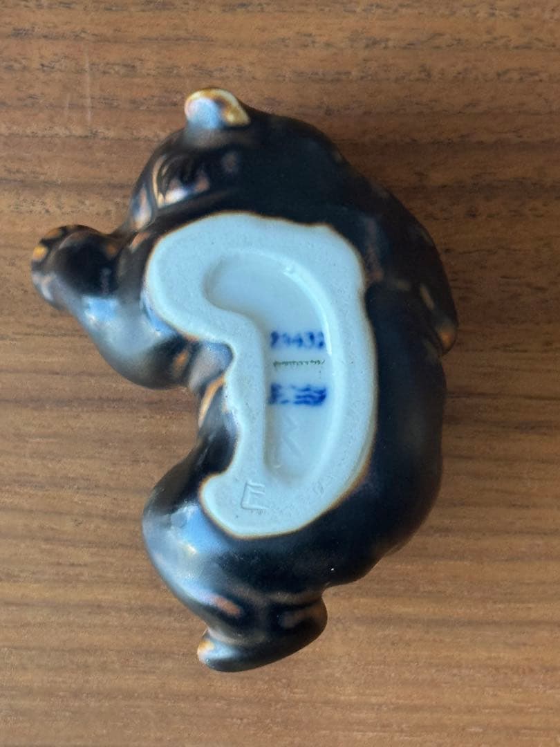 希少1940年代 ロイヤルコペンハーゲン 仰向けの子熊 21432