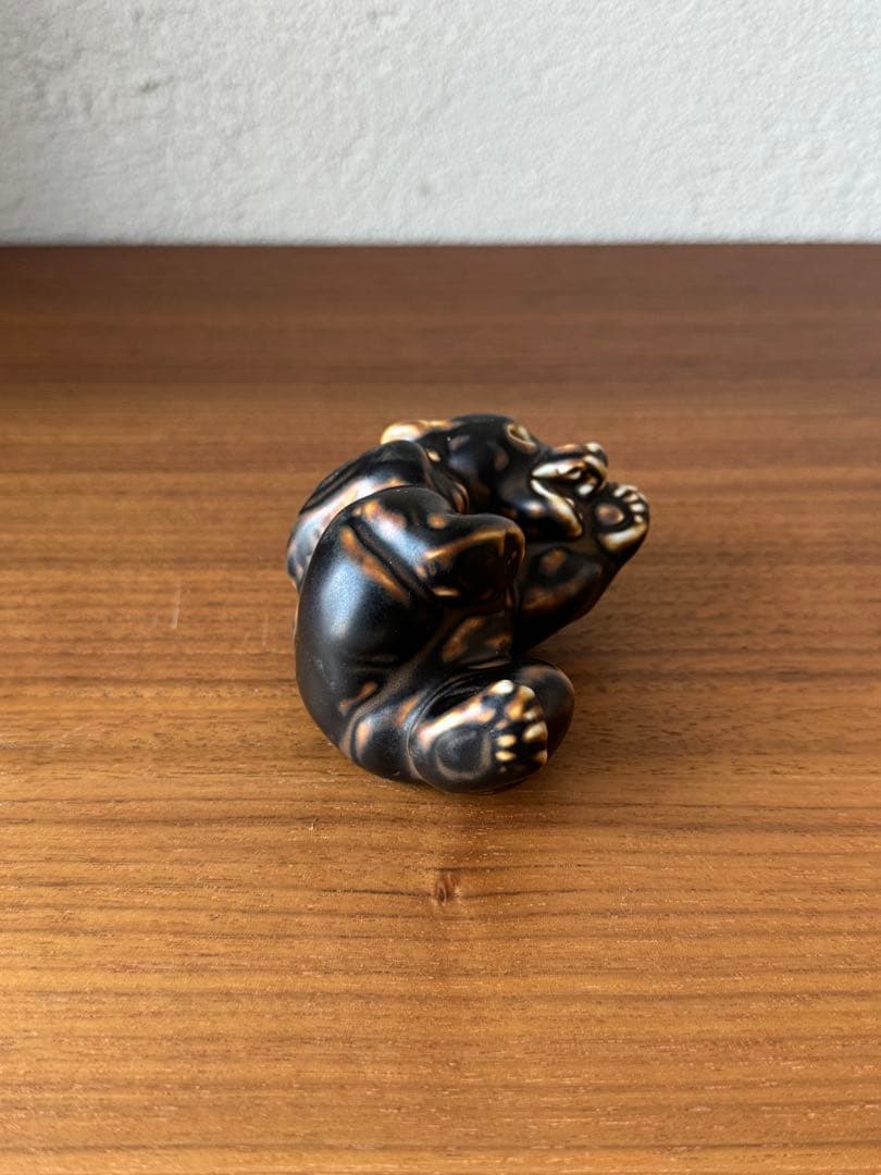 希少1940年代 ロイヤルコペンハーゲン 仰向けの子熊 21432