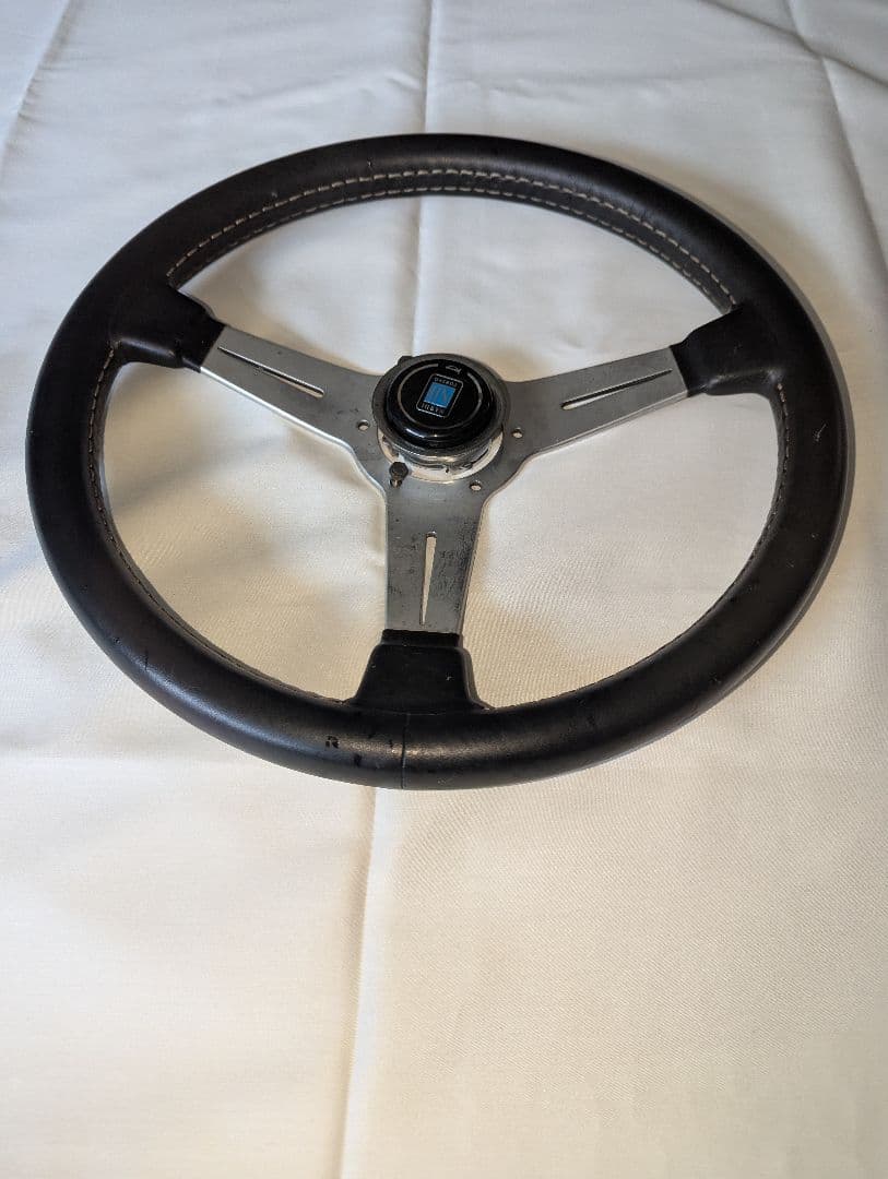 NARDIステアリング