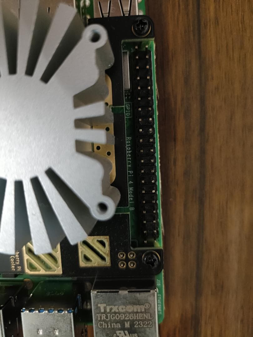 Raspberry Pi 4&3、ヒートシンクとSDカード付きセット