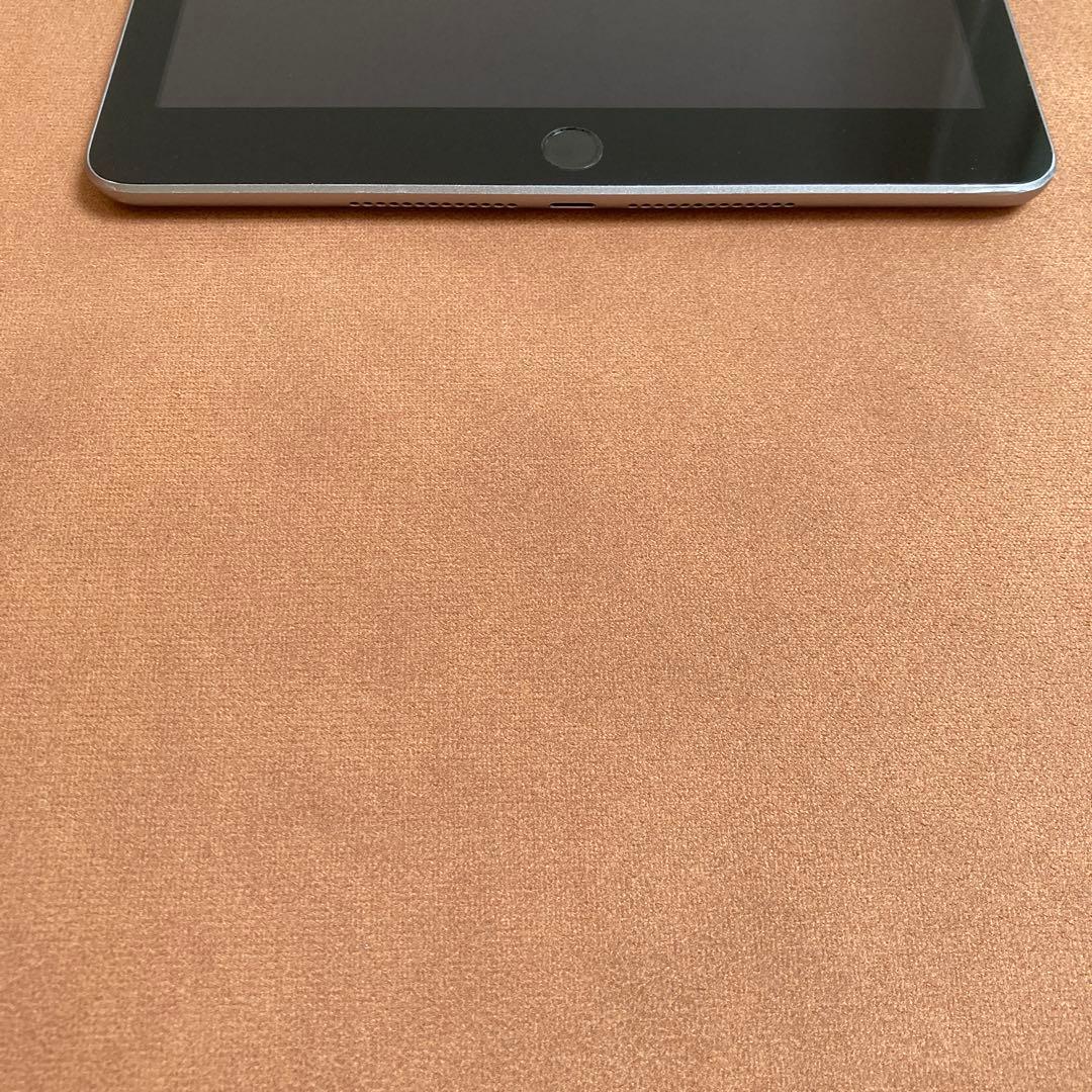 968【早い者勝ち】iPad5 第5世代 128GB WIFIモデル☆