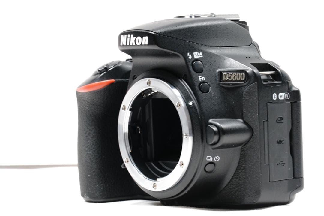 Wi-Fi搭載♥️Nikon D5600 ダブルレンズセット スマホ転送