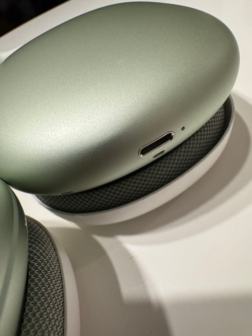 Apple AirPods Max ミッドナイトグリーン