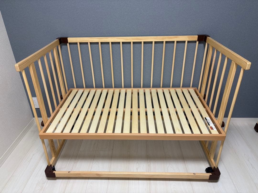 【売約済み】farska ファルスカ ベッドサイドベッド03(安全ベルト付)