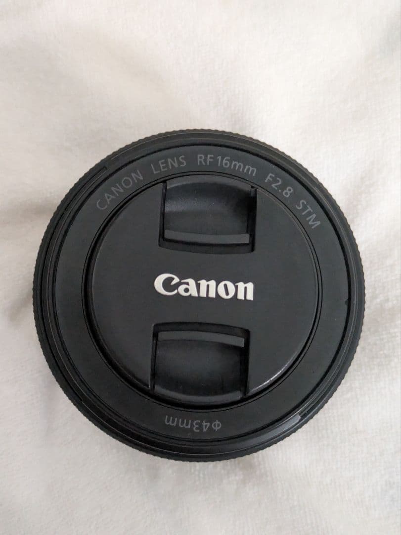 RF16mm f2.8 STM ほぼ未使用