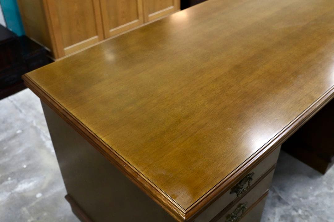 GMIK451○karimoku / カリモク コロニアル 両袖机 書斎机 学習