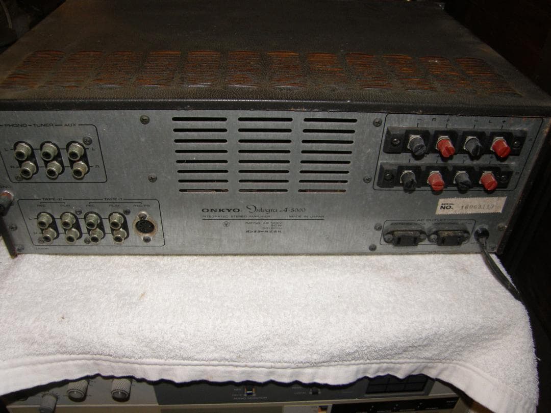 ONKYOアンプリファイヤーCA-5000中古動作品の出品です。