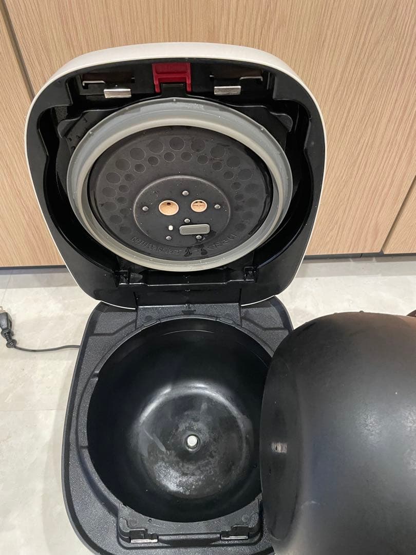 タイガー TIGER IHジャー炊飯器 1L 22年式