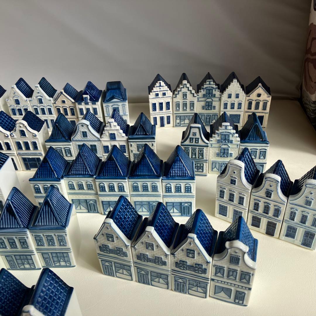 【非売品】ハウステンボス　青と白の陶器製家の置物セット