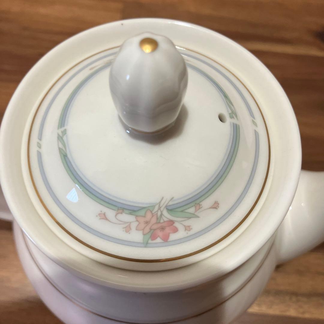 新品未使用　ノリタケ　ディナーフルセット　6人用全40ピース