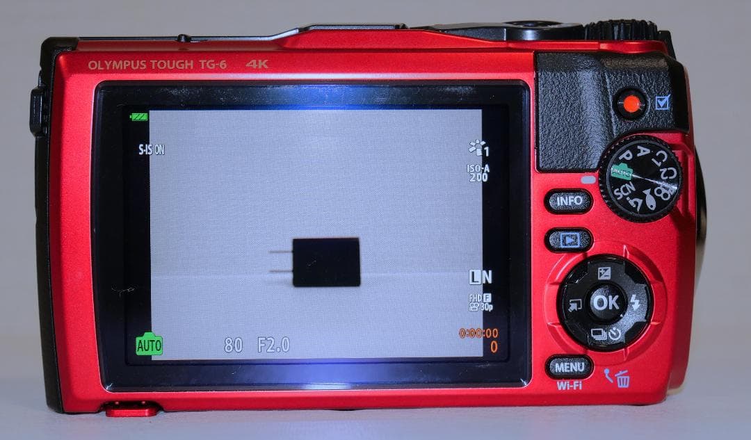 美品 潜水 OLYMPUS TG-6 Tough 耐水シリコンカバー 専用ポーチ