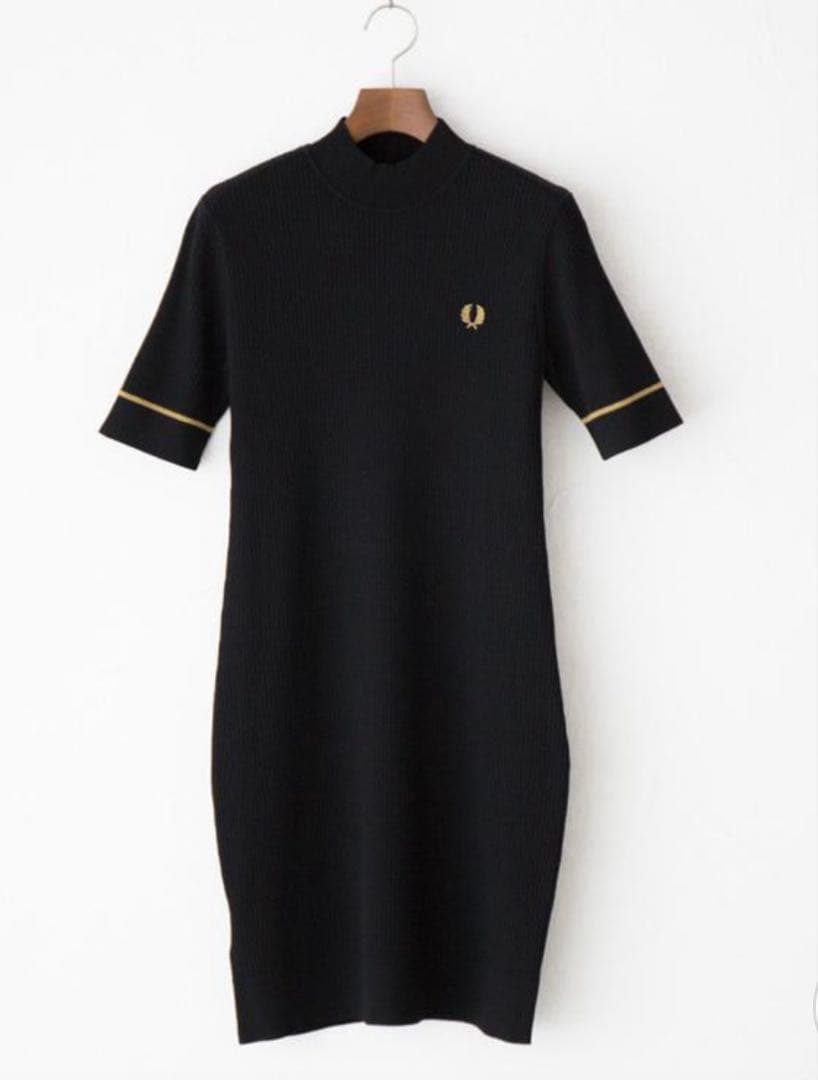 フレッドペリー 黒 リブ編み 半袖ワンピース