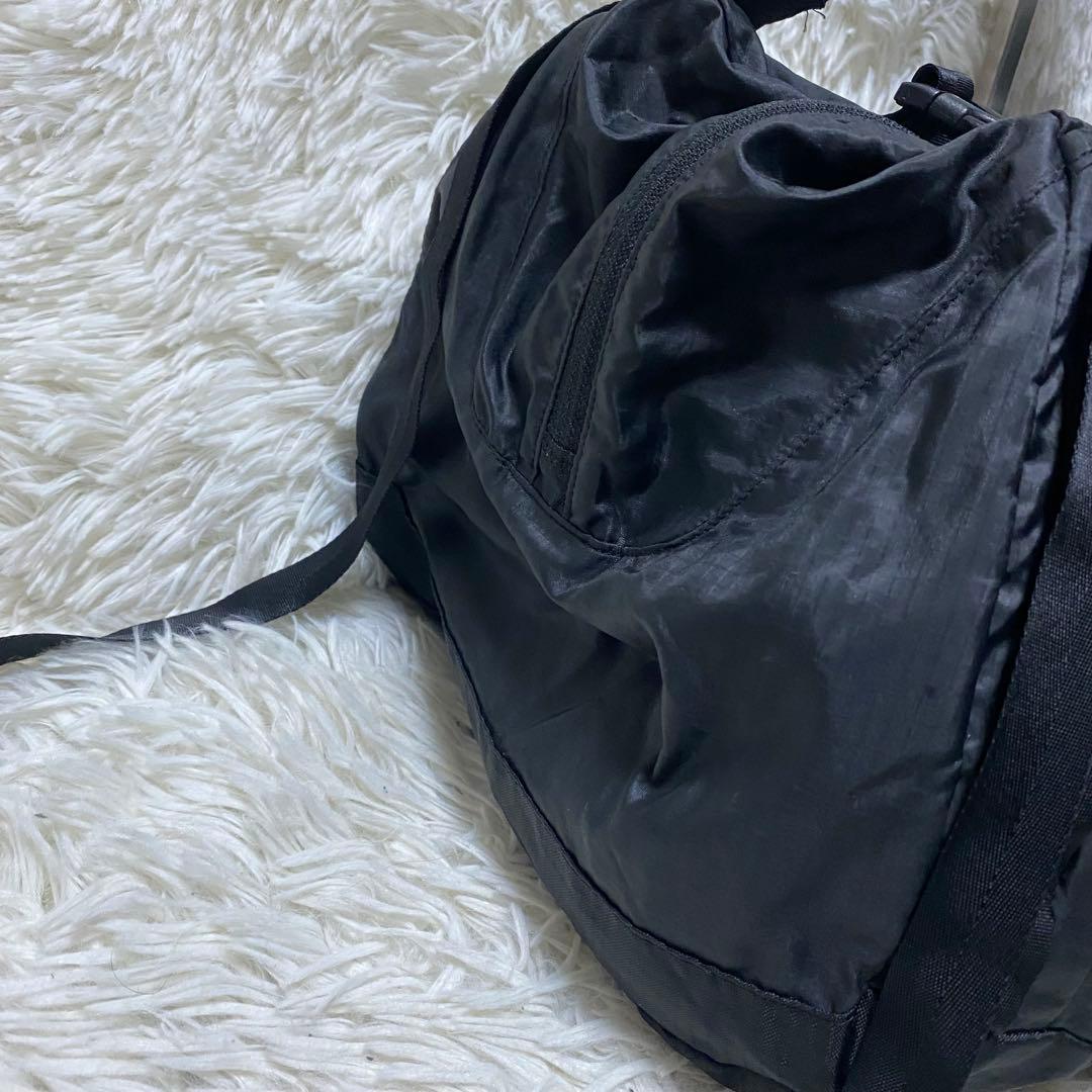 廃盤品　パタゴニア　ライトウェイト　トラベル　ダッフル　バック　黒　パッカブル