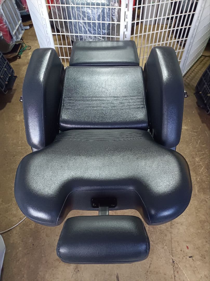 理容機器　新明和ＢＣ―１４３０