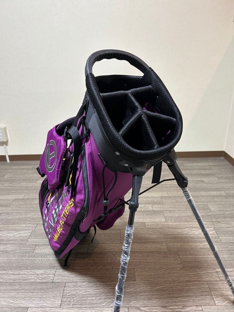 美しいパープルカラー！スタンド式キャディバック　パターカバープレゼント付