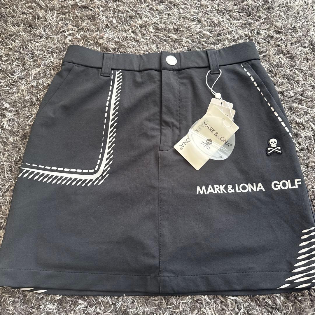 新品未使用　MARK & LONA スカート