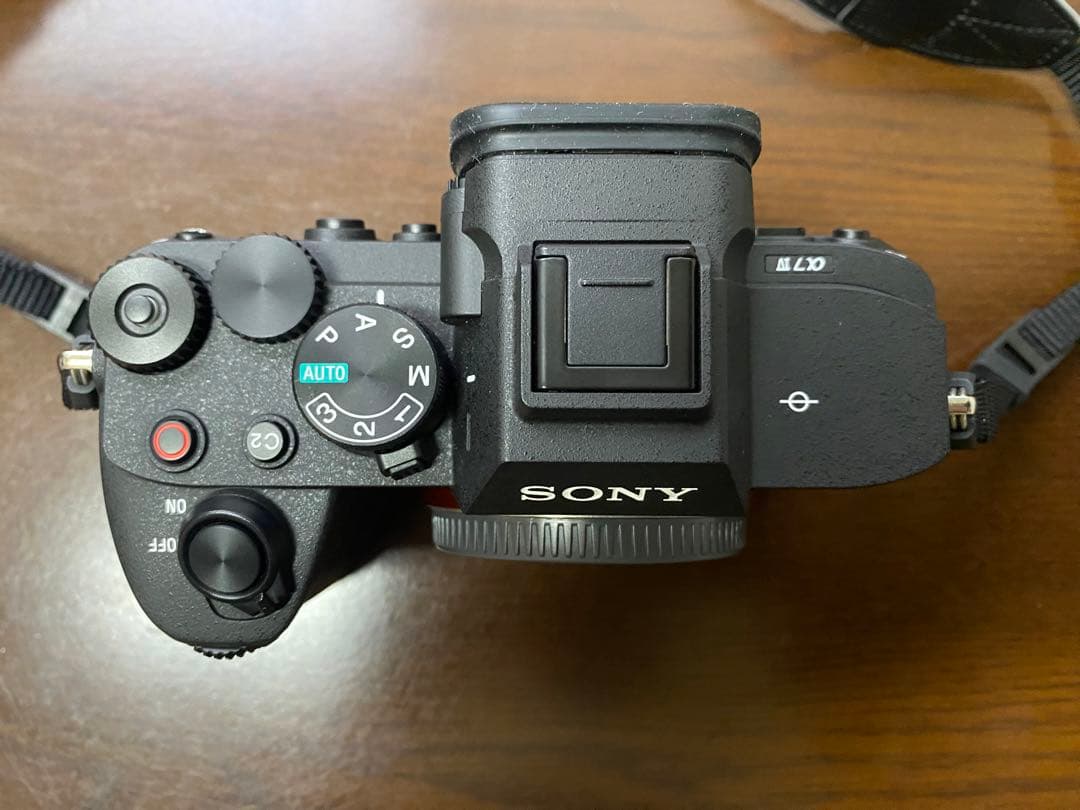 【極美品】SONY α7 Ⅳ　ミラーレス一眼カメラ