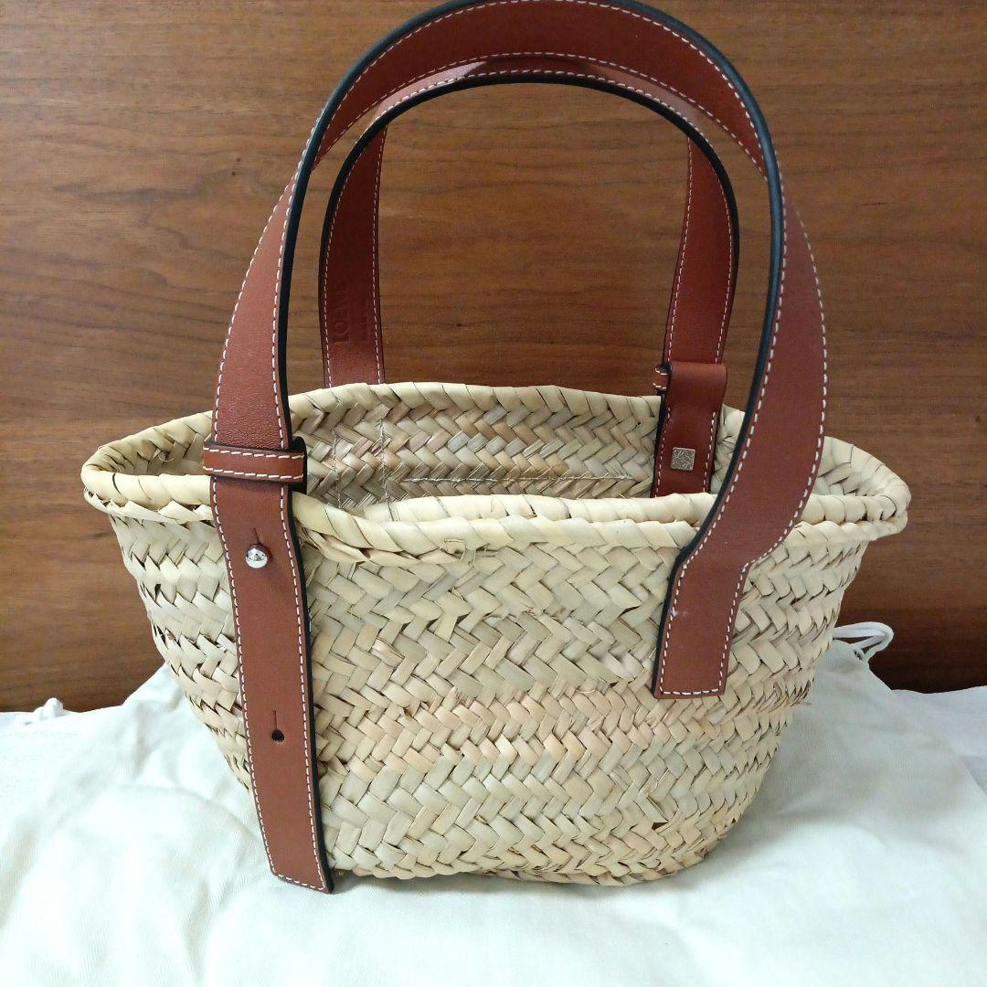 新品未使用 LOEWE ロエベ SMALL バスケットバッグ（新宿伊勢丹購入）
