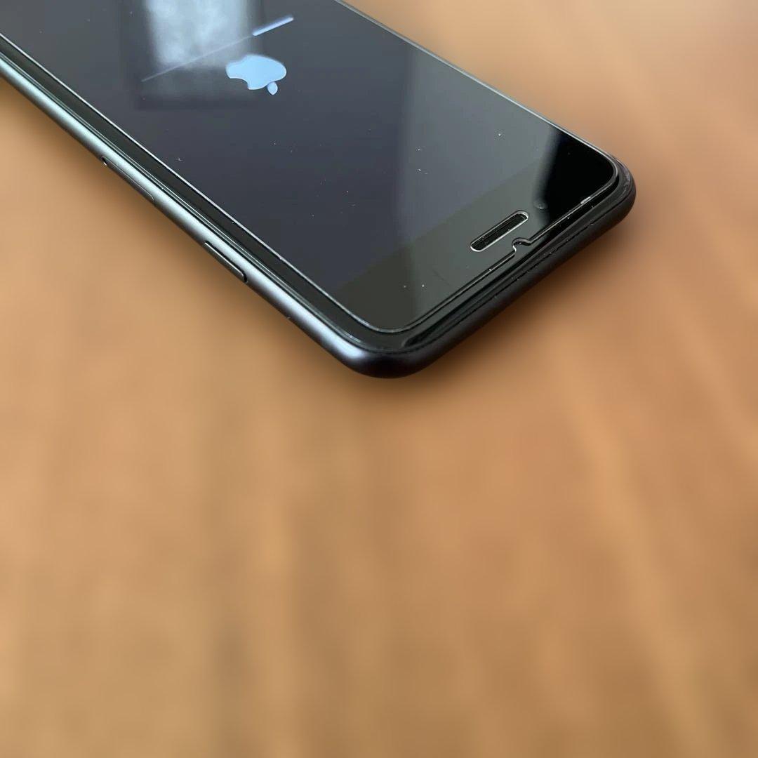 iPhone SE 第2世代 128GB