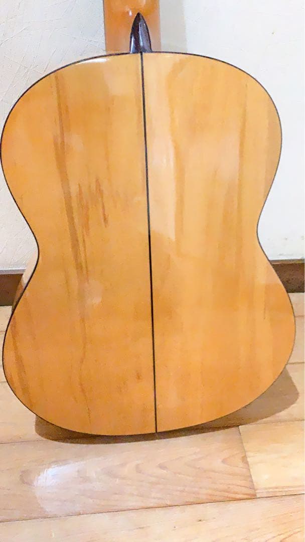 ベ*ー様 ARIA 【ハードケース付】フラメンコ　クラシックギターA50F