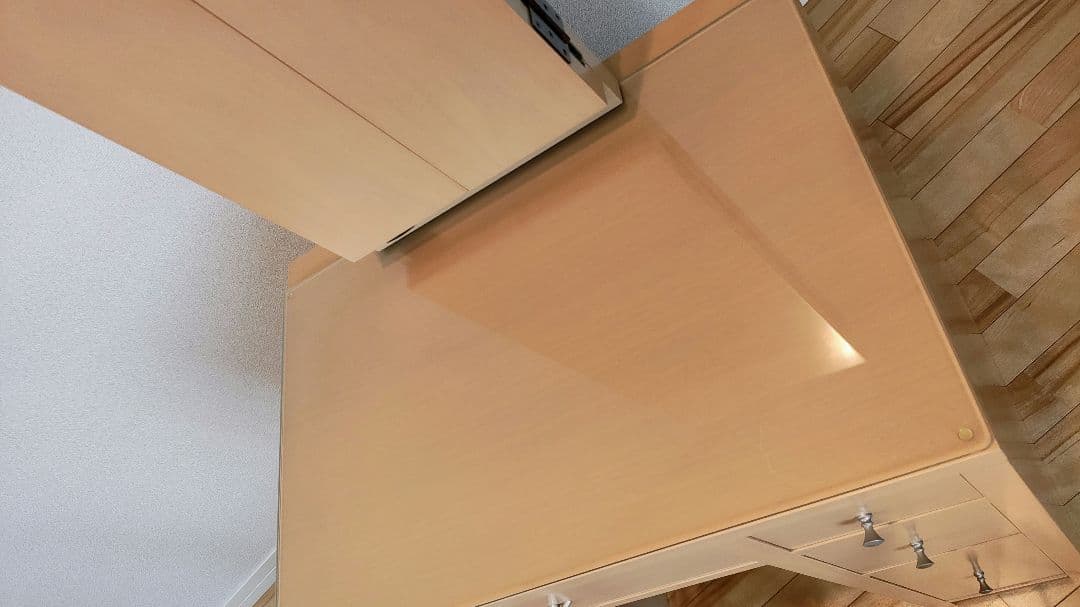 ドレッサー　椅子　天板クリアガラス付き　コンセント付き