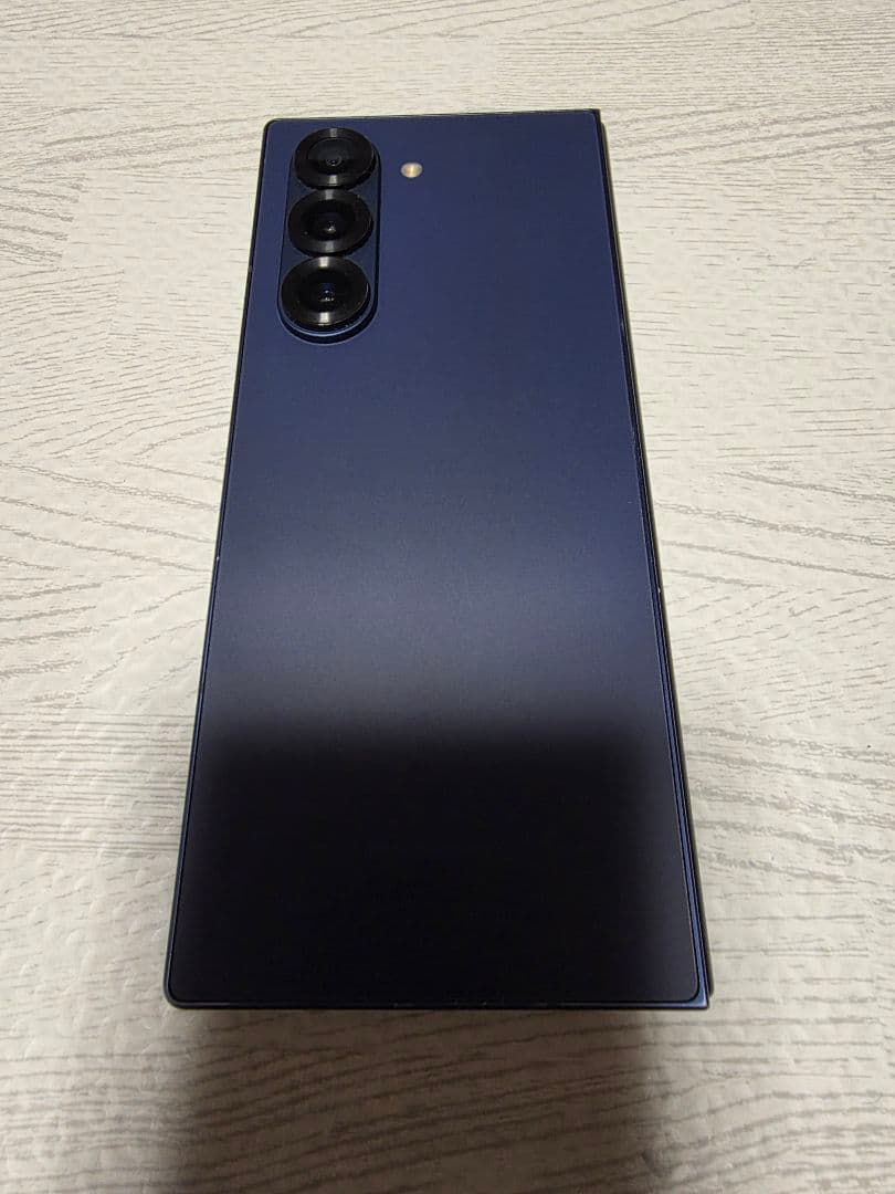 Galaxy Z Fold6　ネイビー、SIMフリー、256GB