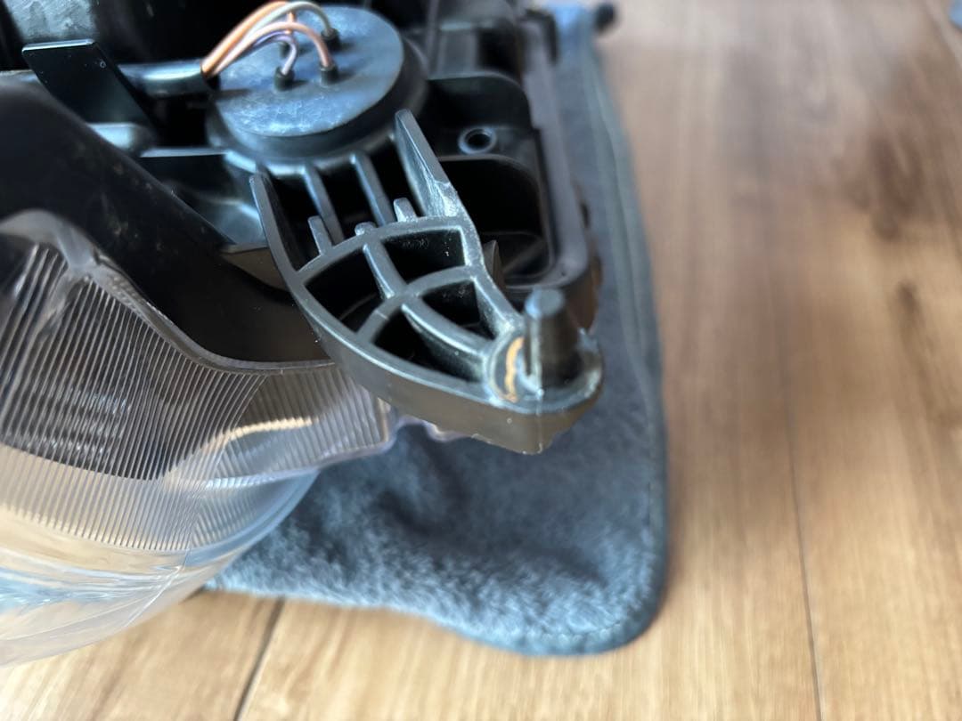 S321ハイゼット　LEDヘッドライト左です