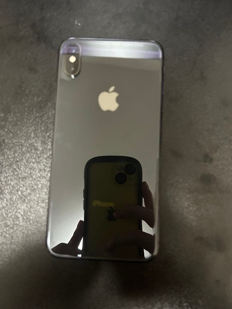 Apple iPhone Xs MAX シルバー 本体