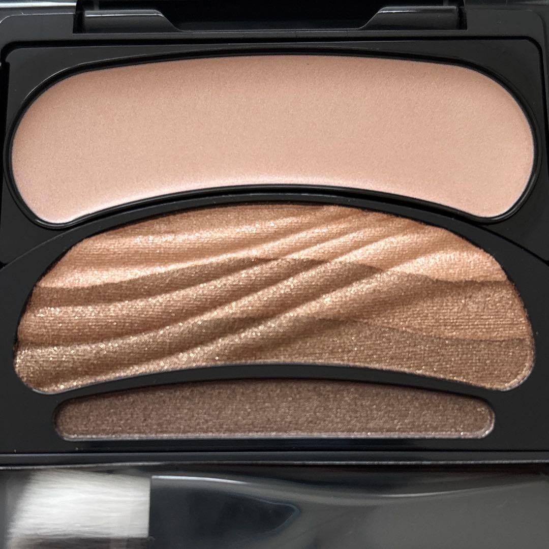 AUBE ひと塗りシャドウ　11 ブラウン系　未使用品　外箱なし　廃盤品