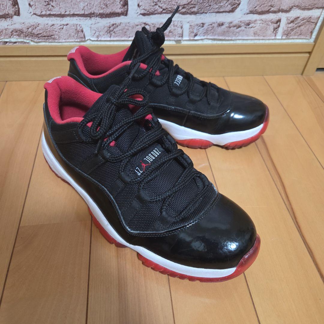 専用NIKE AIR JORDAN 11 RETRO LOW BRED