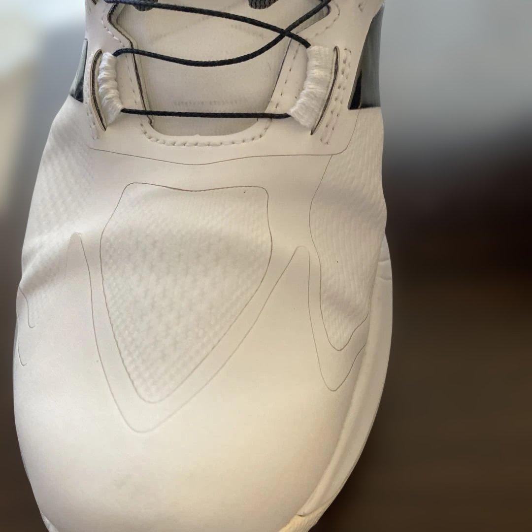 ニューバランスゴルフシューズ　27センチ