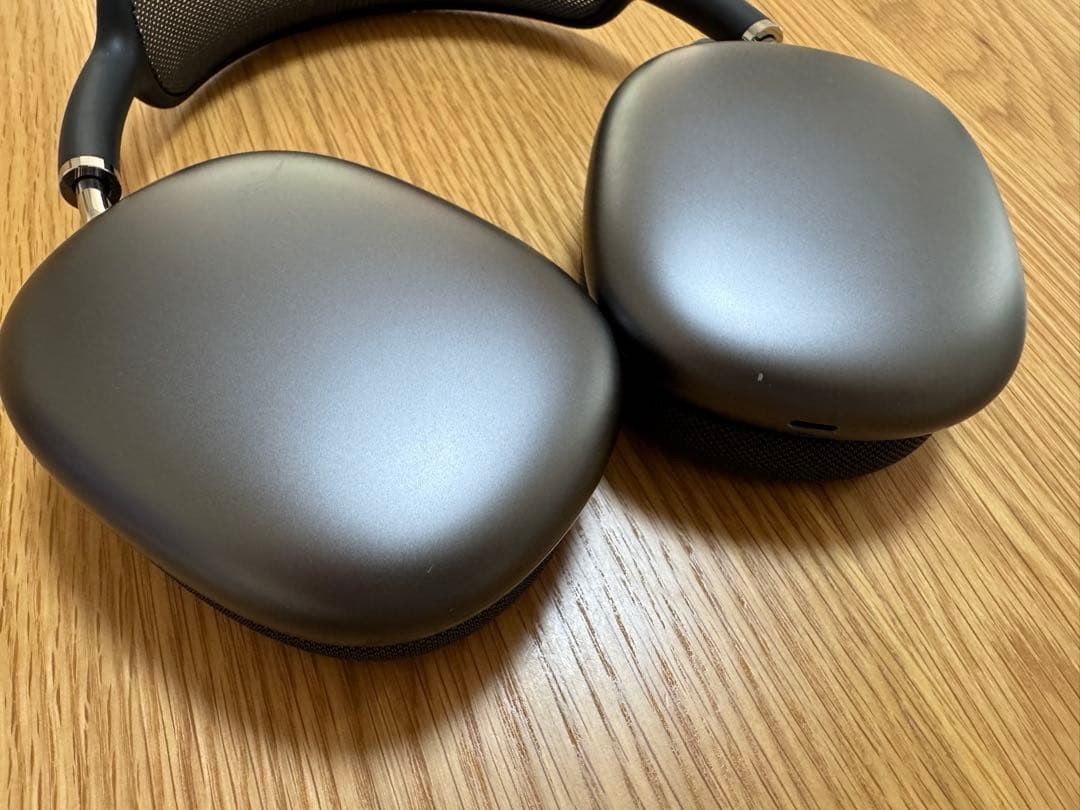 Apple AirPods Max（エアーポッズ マックス）Lightning