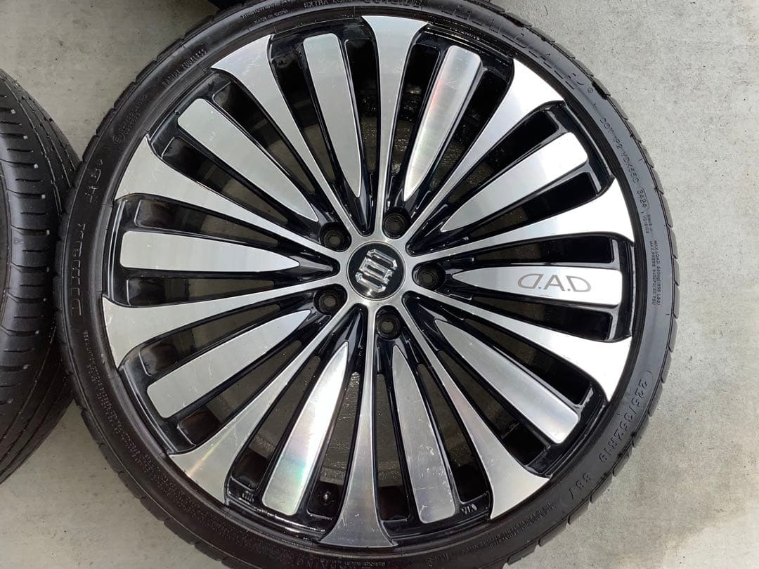 タイヤ溝あり！　D.A.D ギャルソン　ヴェルーガ　19インチ