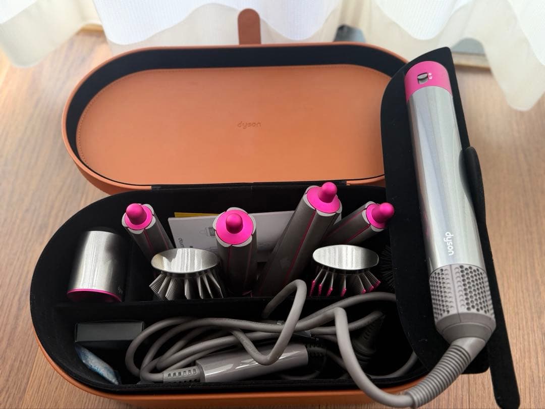 値下Dyson Airwrap Volume + Shape HS01 ダイソン