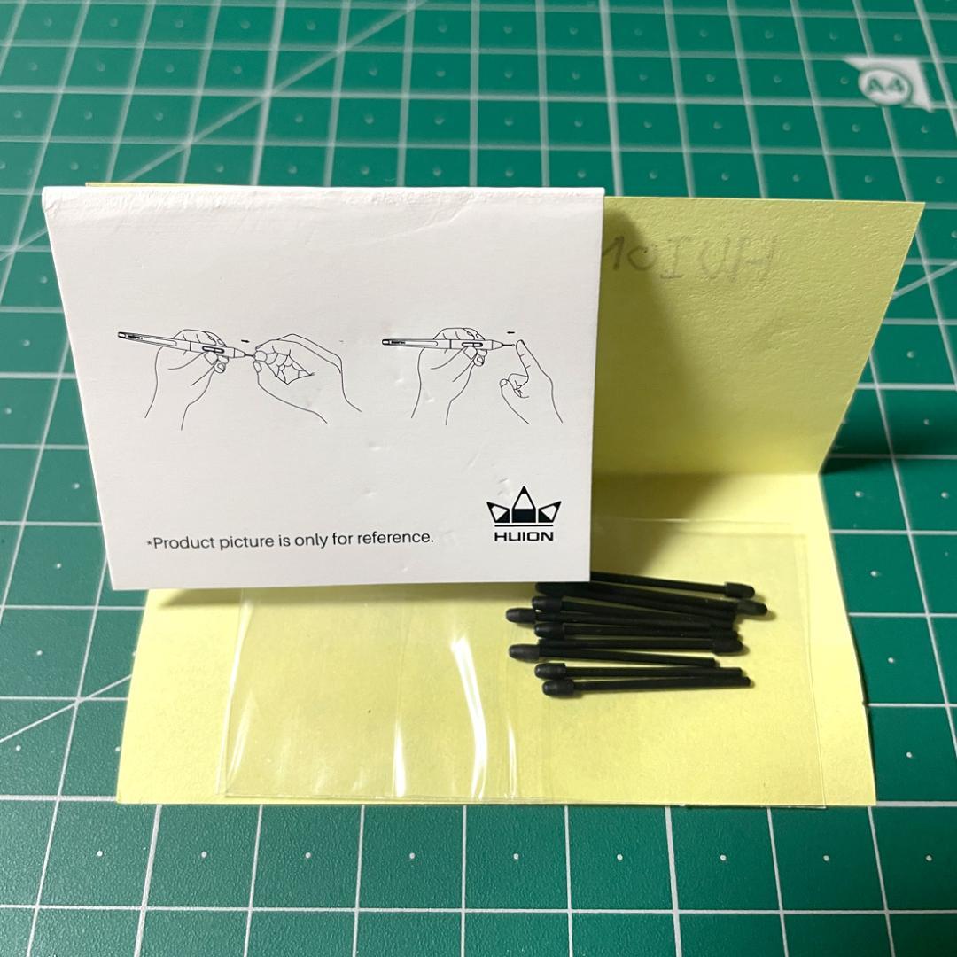 HUION Kamvas Pro 19 本体＋保護フィルム＋替え芯10本 液タブ